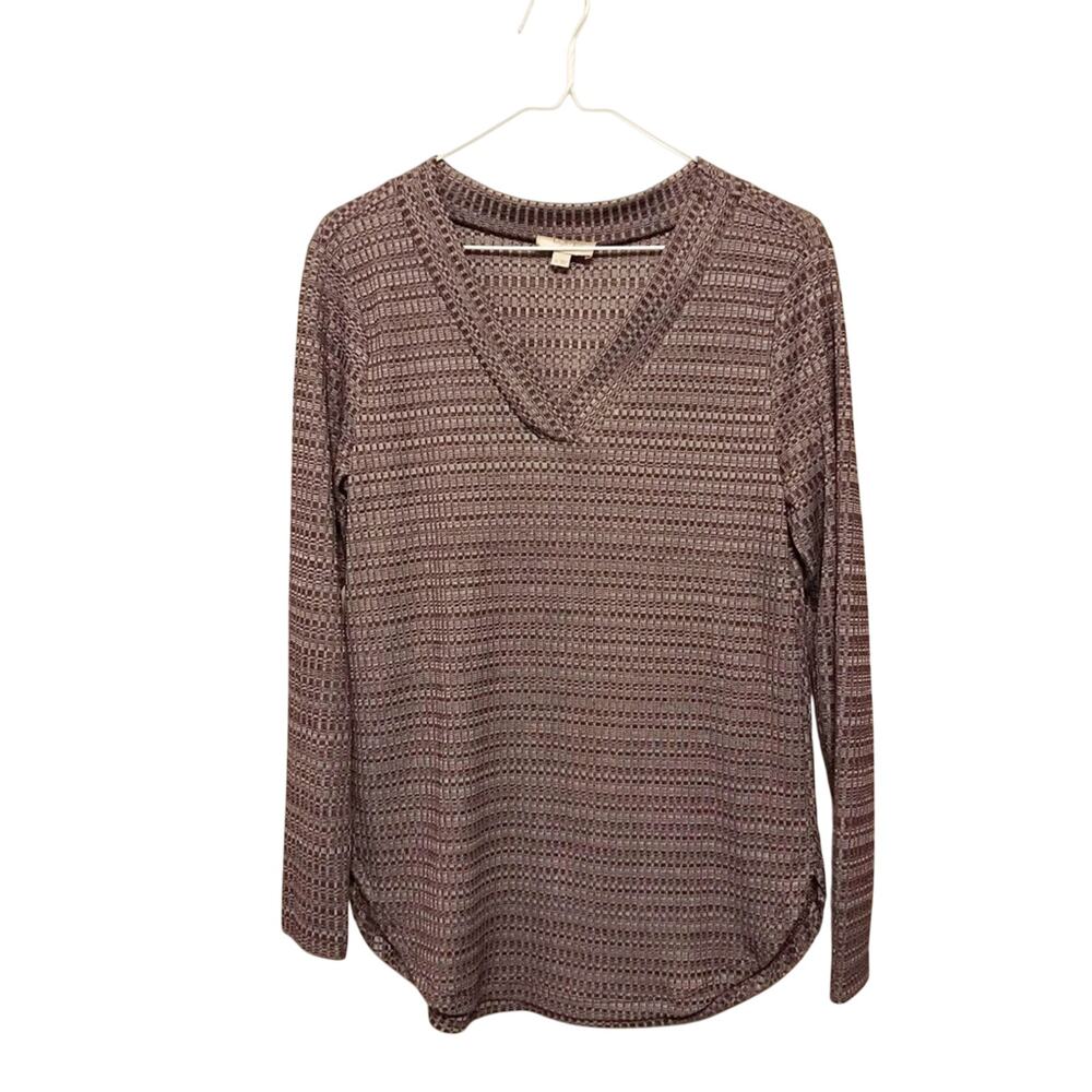 Loft outlet v neck shades of purple blouse size medium